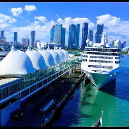 New Luxurious Studio Private In The Heart Of Miami Luaran gambar